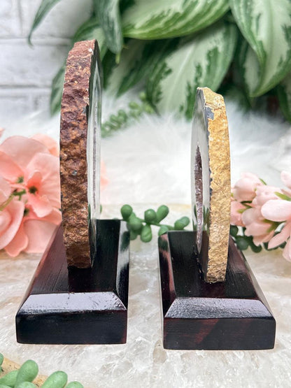 Geode Slice Displays