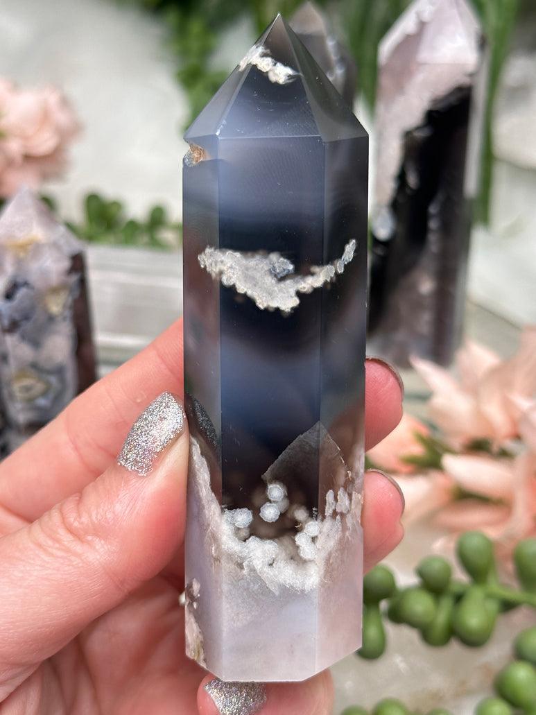 dark-flower-agate-point