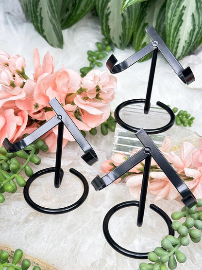 black-crystal-heart-stands