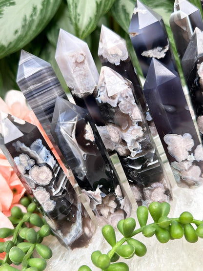 black-flower-agate-crystal-points