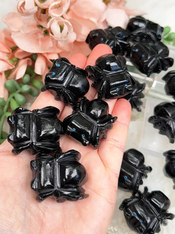 black-onyx-spider-crystal