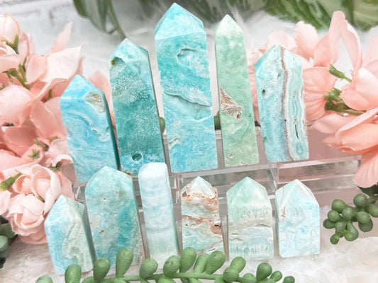 carved-blue-aragonite-points