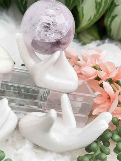 ceramic-hand-crystal-stand