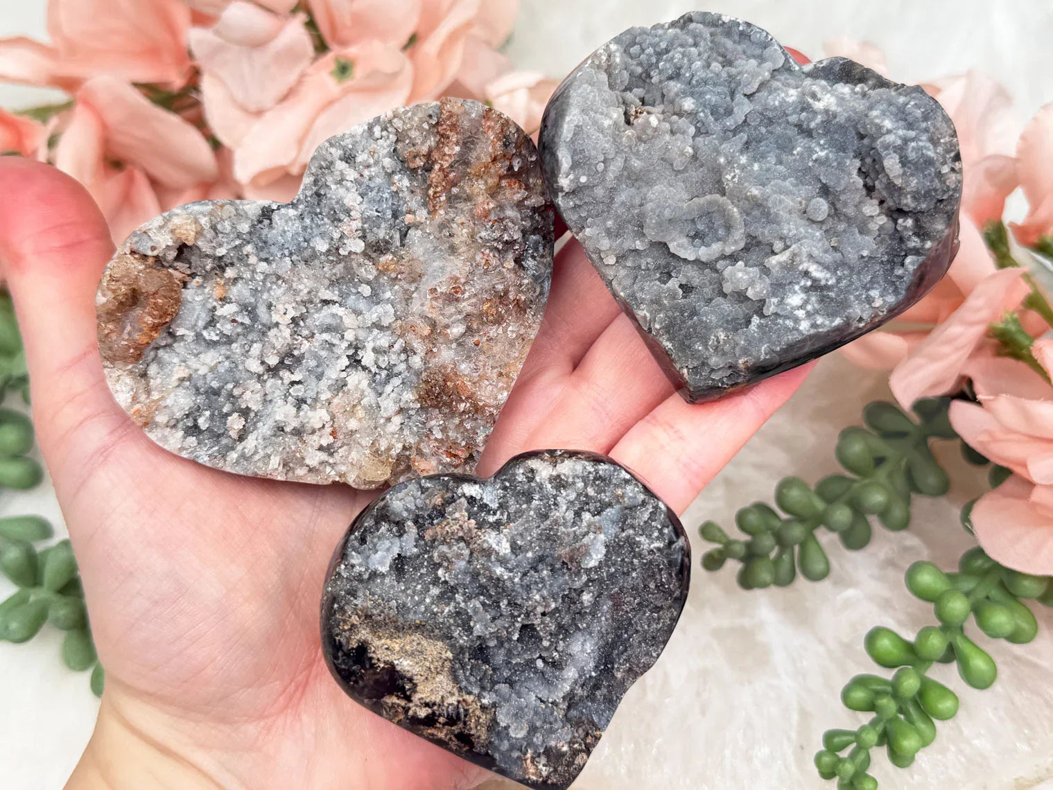 chalcedony-heart-crystals