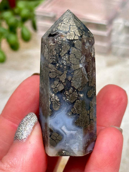 chalcedony-marcasite-point