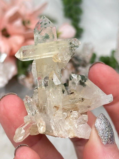 chlorite-in-colombian-golden-healer-quartz