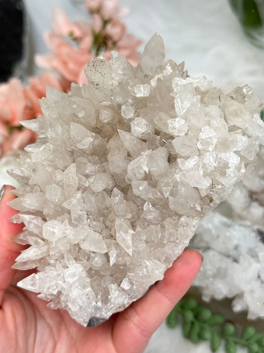 chunky-aragonite-crystal