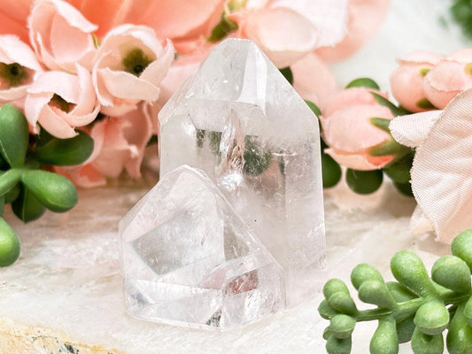 clear-quartz-point-carving