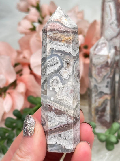 crazy-lace-agate-point-with-chalcedony