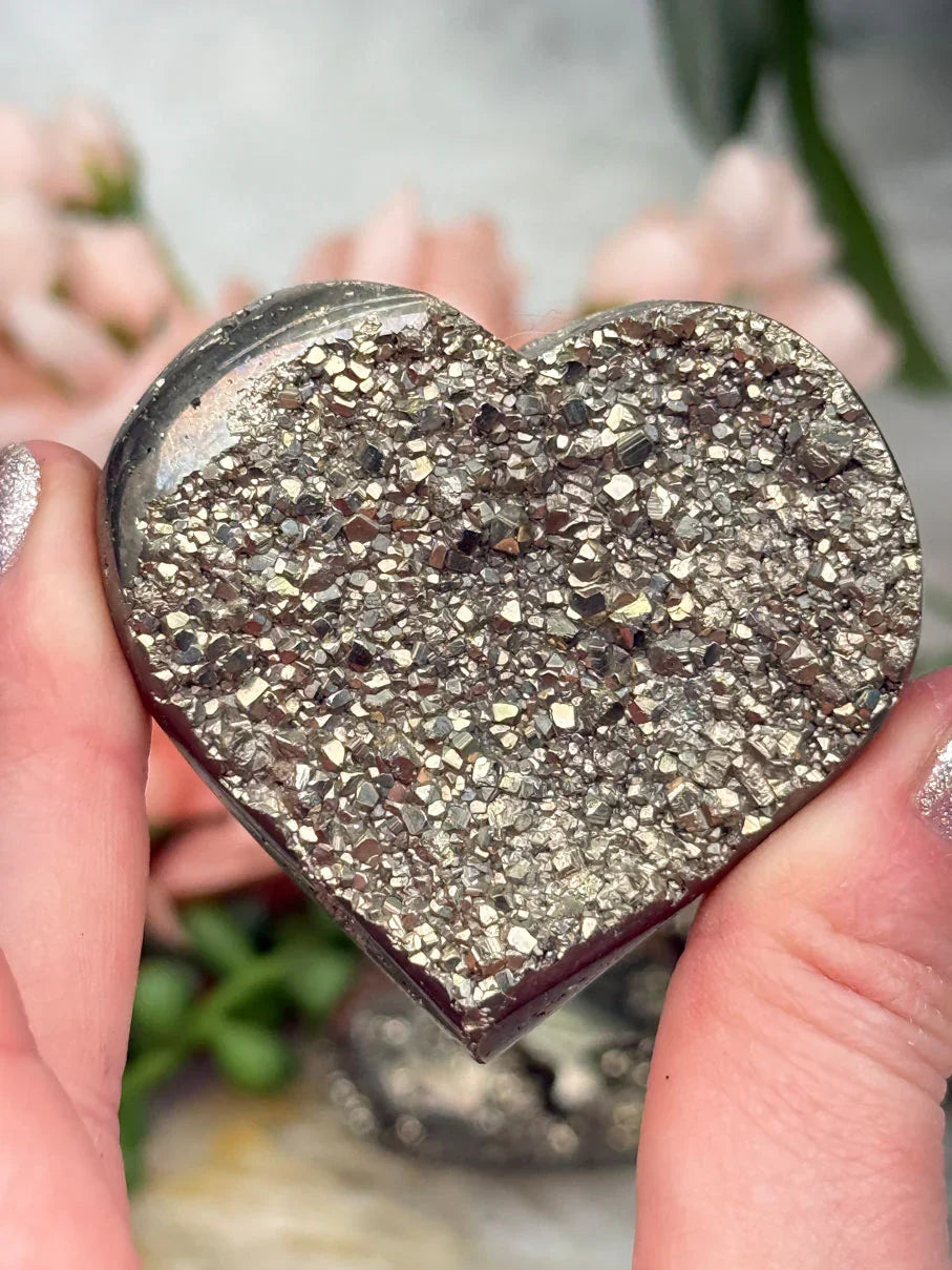 durzy-pyrite-heart