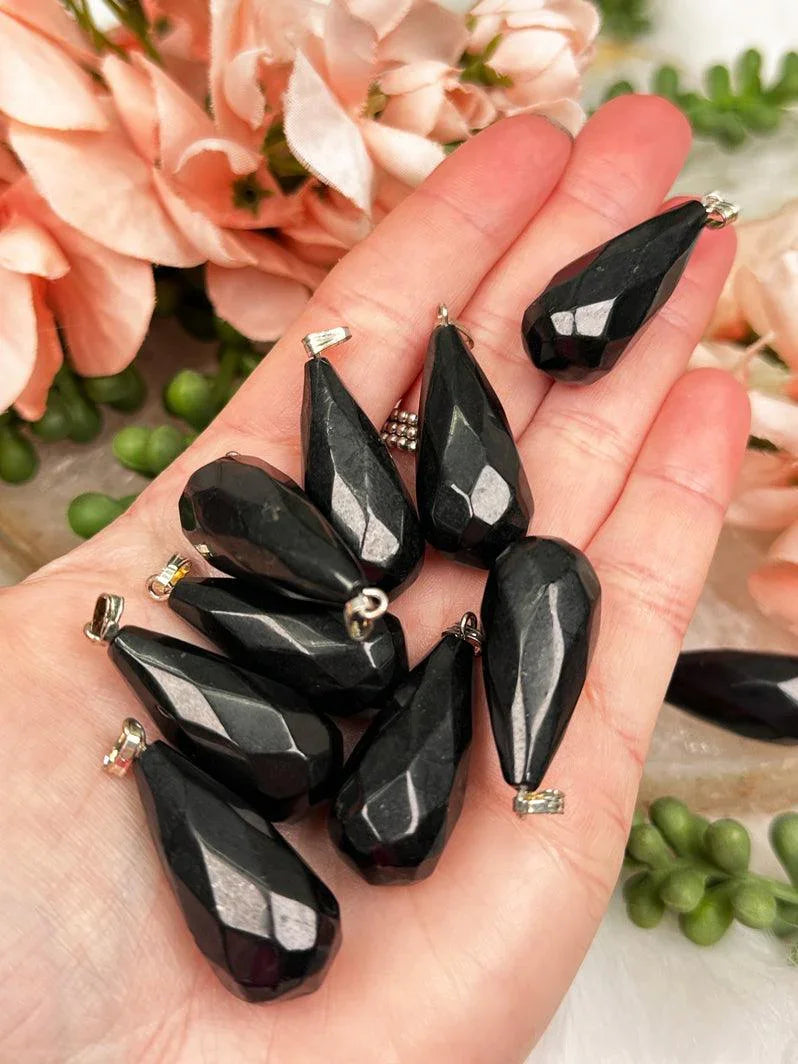 faceted-shungite-pendants