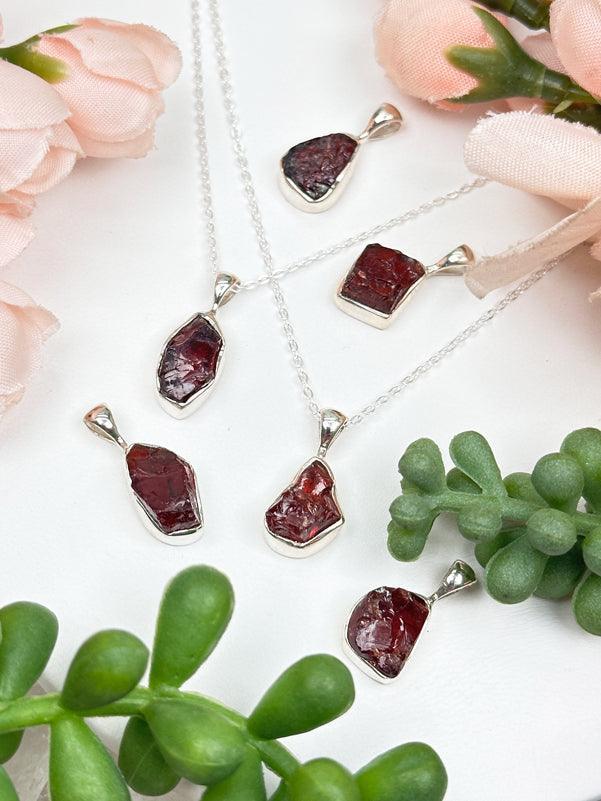garnet-birthstone-necklace