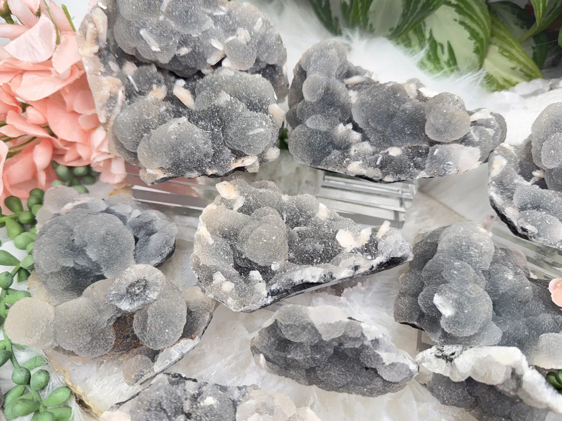 gray-chalcedony-stalactite-clusters-india