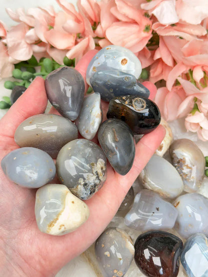 gray-polished-oco-geodes