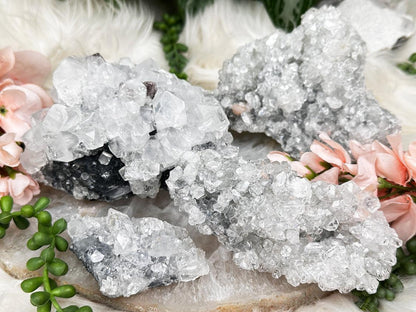 gray-white-clear-apophyllite