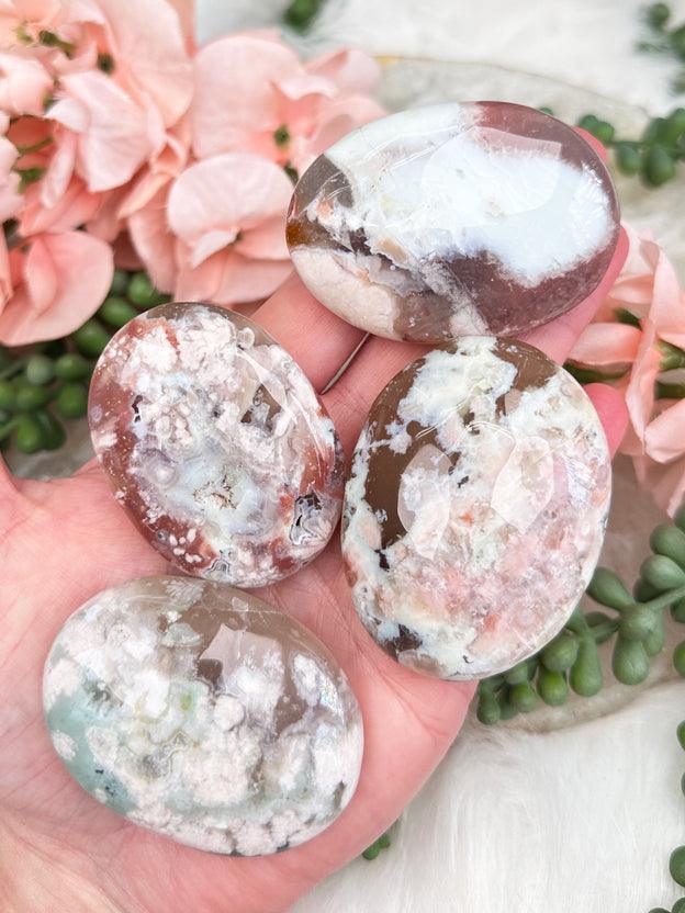 green-pink-flower-agate-palms