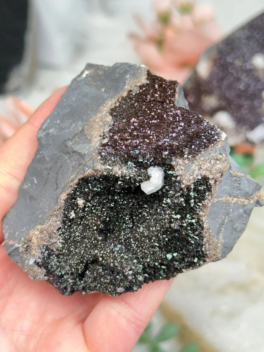 green-red-iridescent-calcite