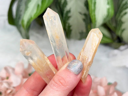 halloysite-in-quartz-points