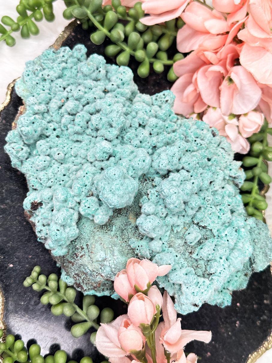    large-blue-kobyashevite