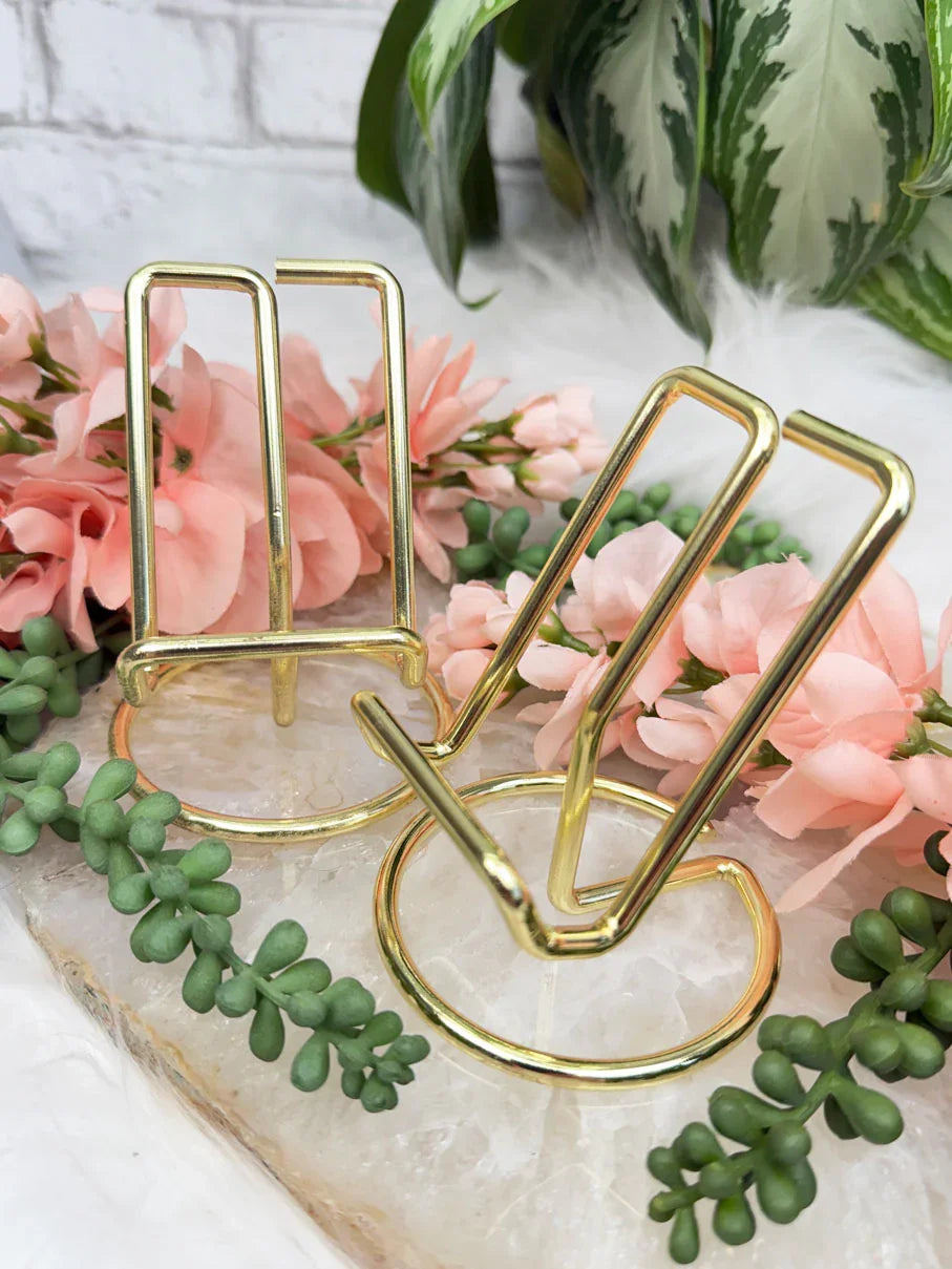 large-gold-metal-crystal-stand