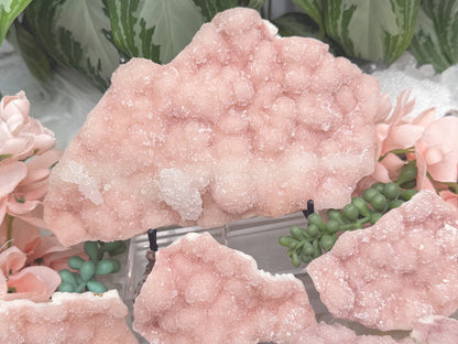 large-indian-pink-druzy-quartz-piece