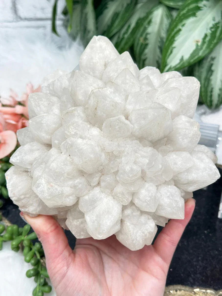 large-madagascar-quartz-flower