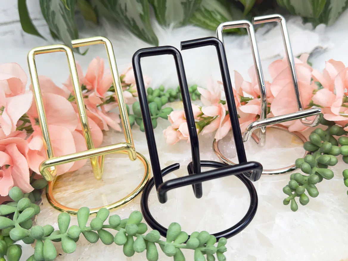 large-metal-crystal-stands