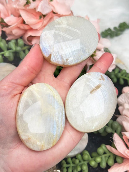 large-moonstone-palm-stones