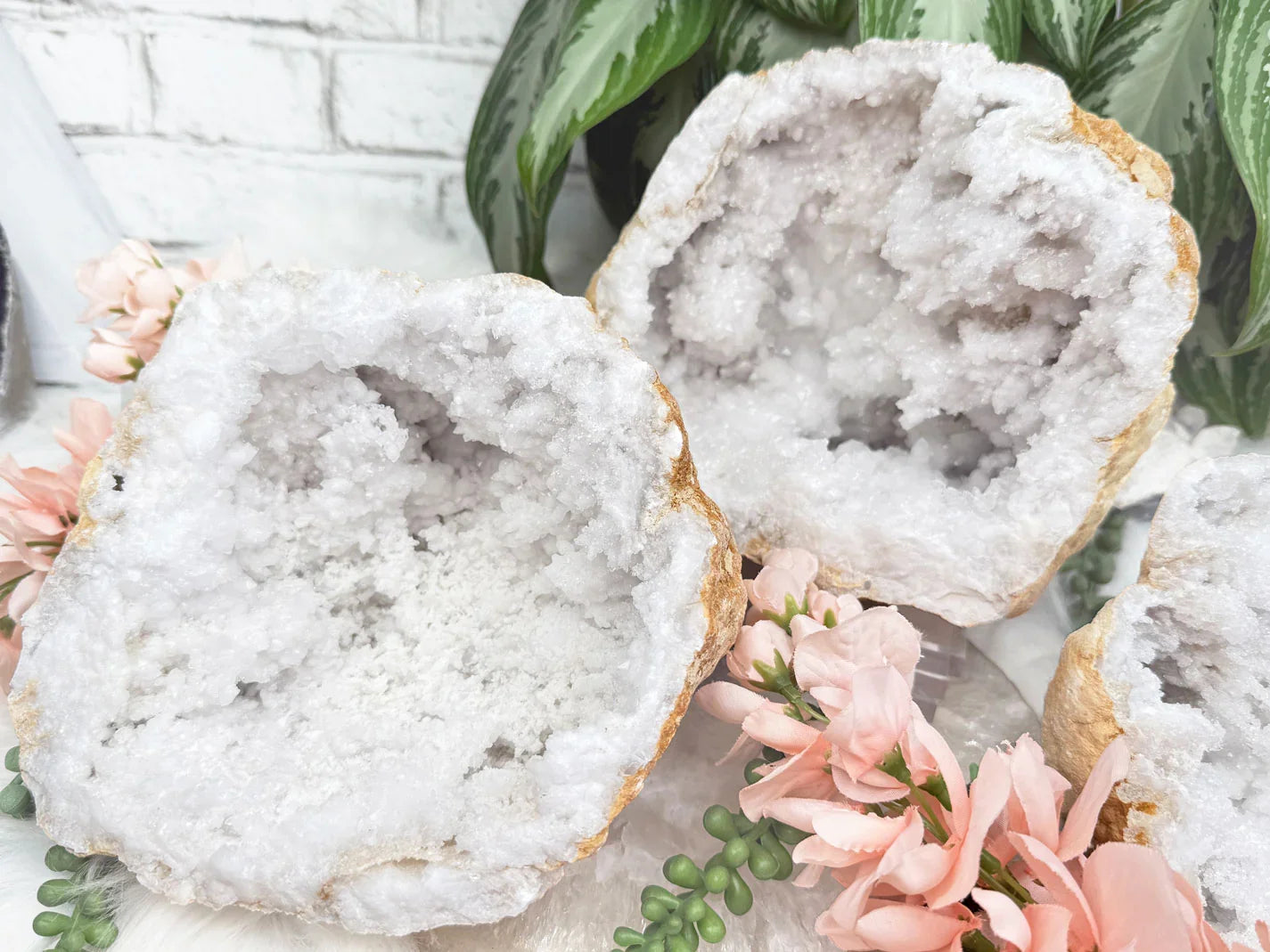 large-morocco-quartz-geode-1