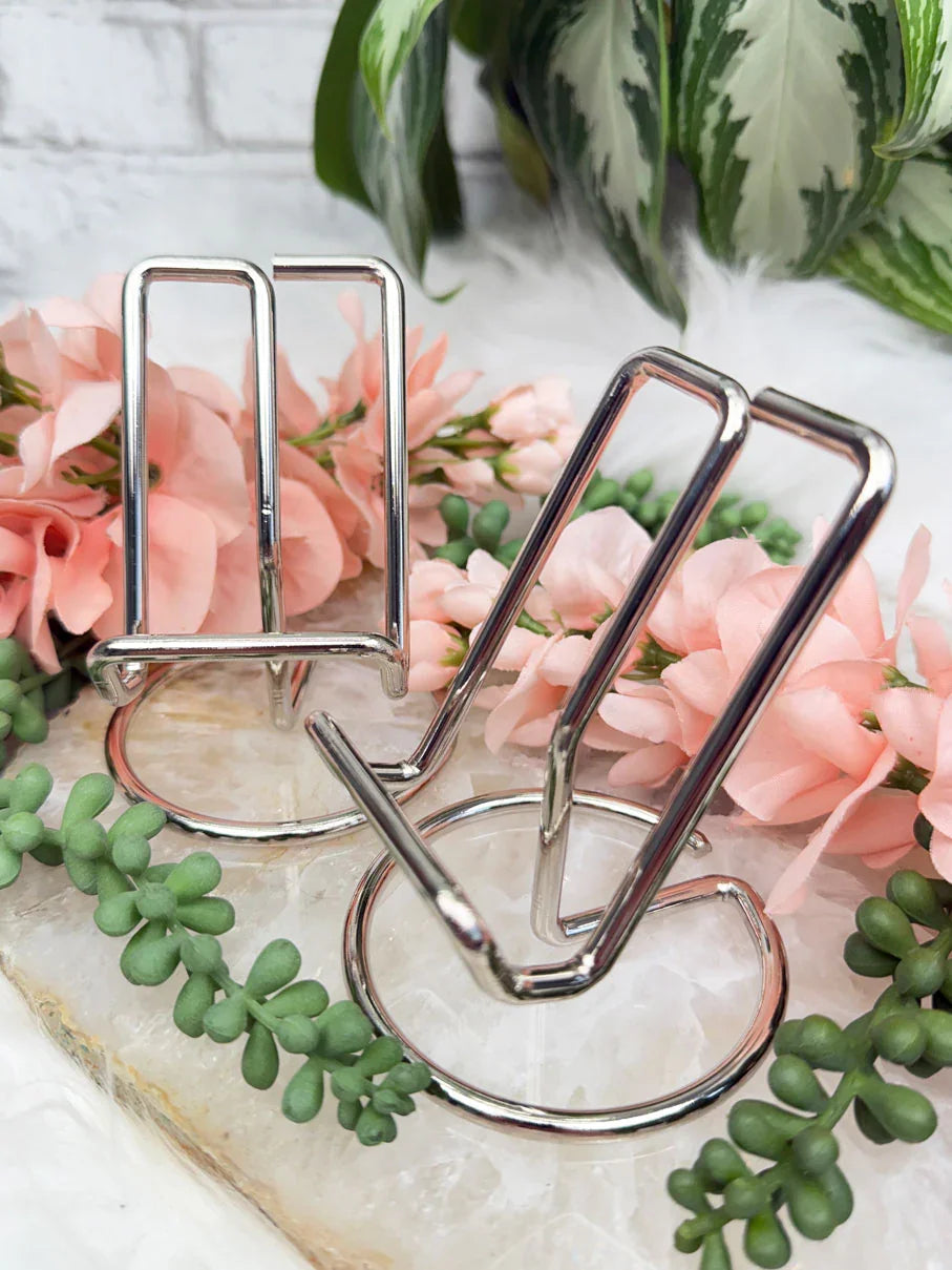 large-silver-metal-crystal-stand