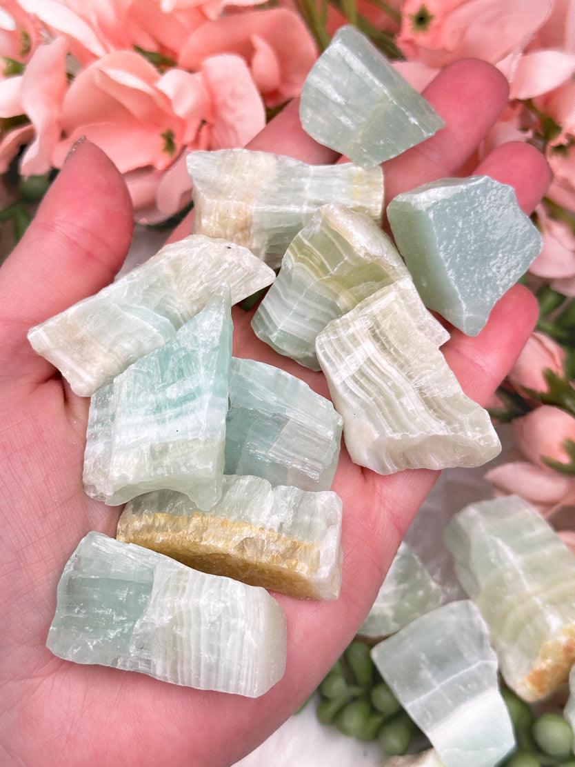 light-green-pistachio-calcite