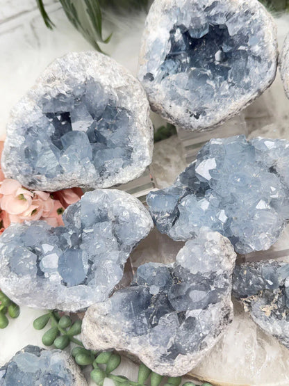 madagascar-blue-celestite-crystal-clusters