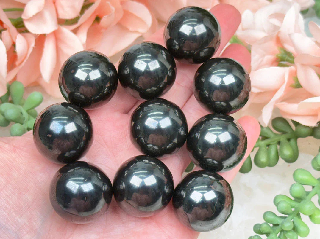 magnetic-crystal-balls