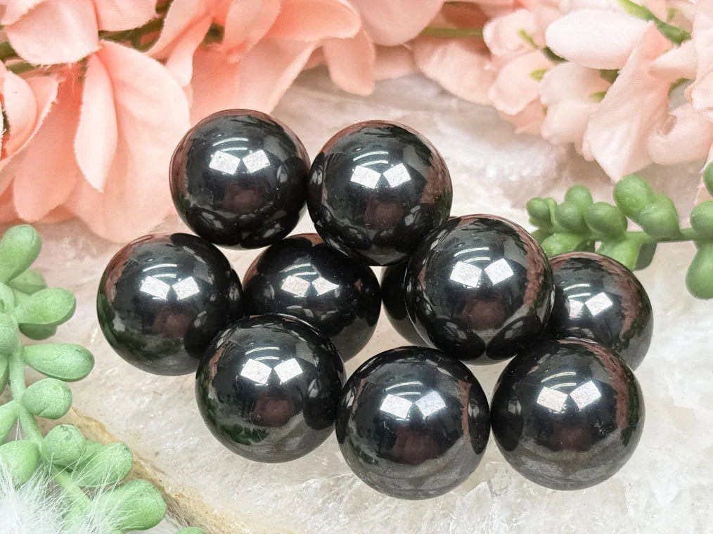 magnetic-hematite-balls