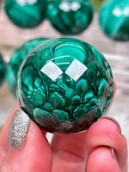 malachite-sphere-crystal
