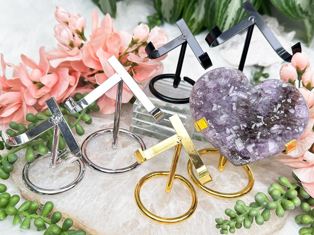 metal-crystal-heart-stands