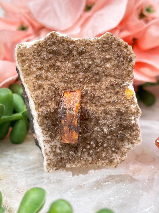 mexico-vanadinite-over-wulfenite