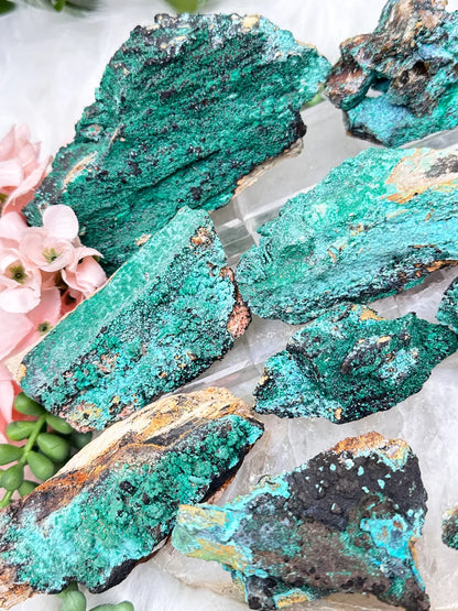 moroccan-malachtie-chrysocolla-specimens