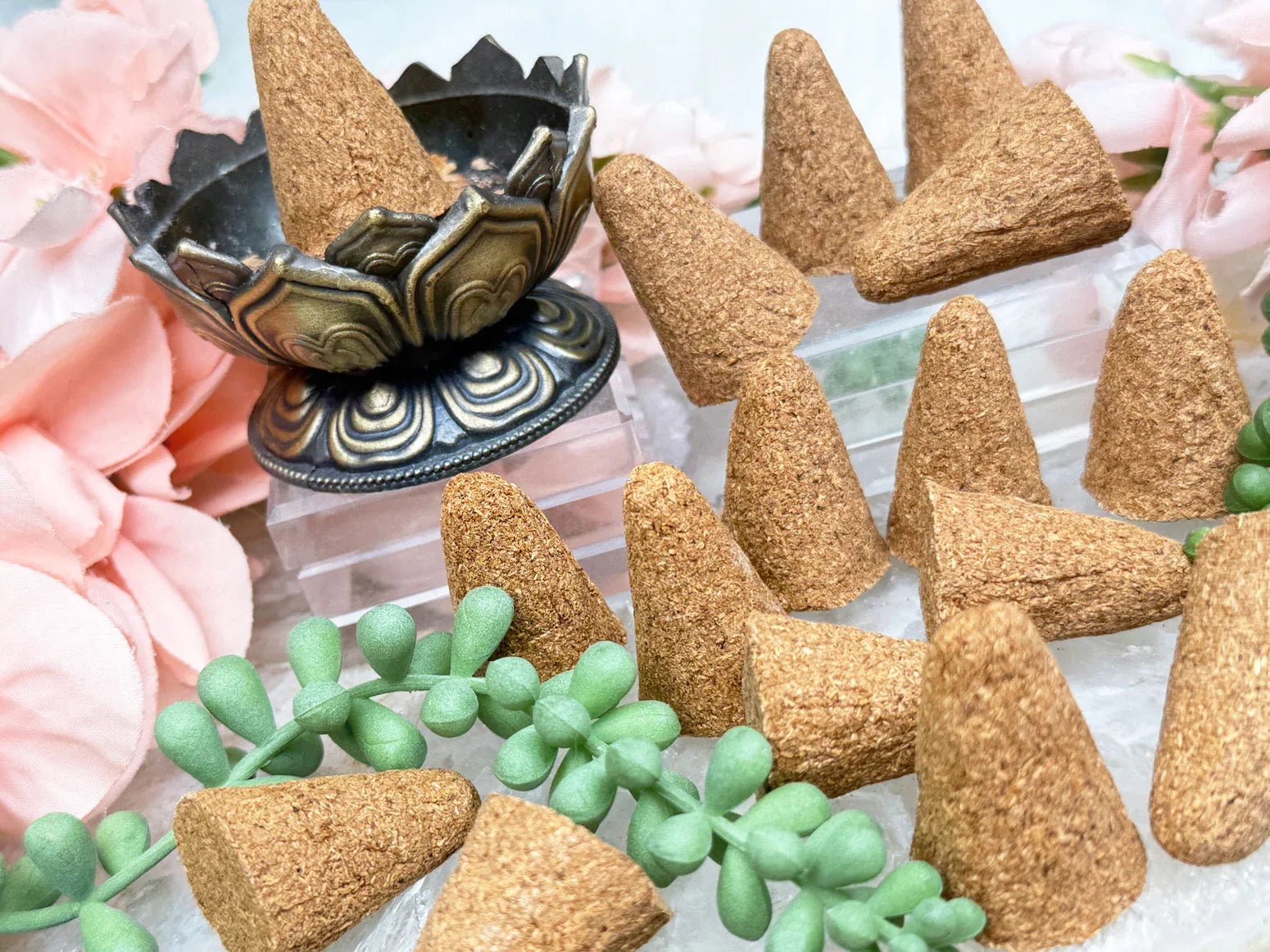 palo-santo-incense-cones