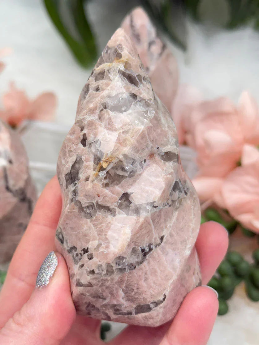 peach-moonstone-flame-crystal