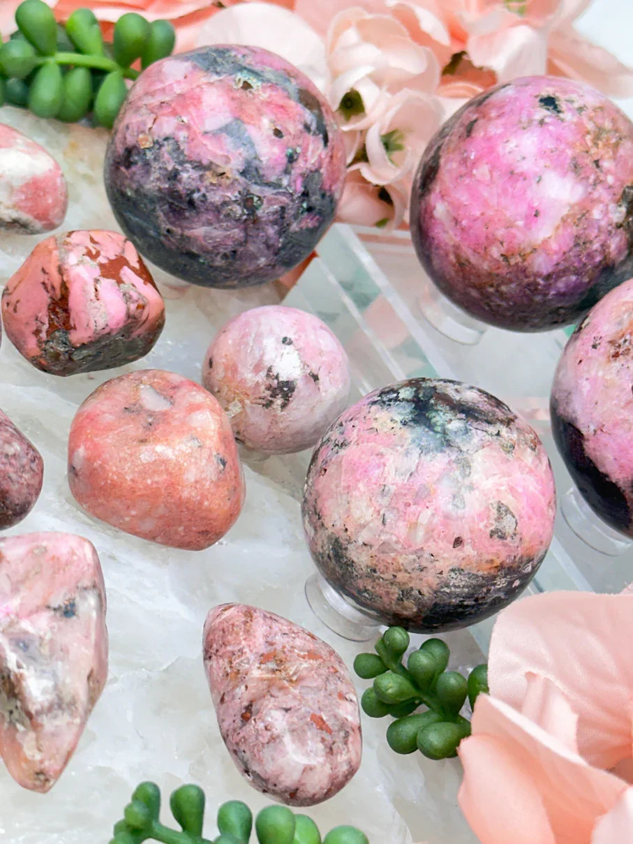 pink-cobaltoan-calcite-spheres-tumbles