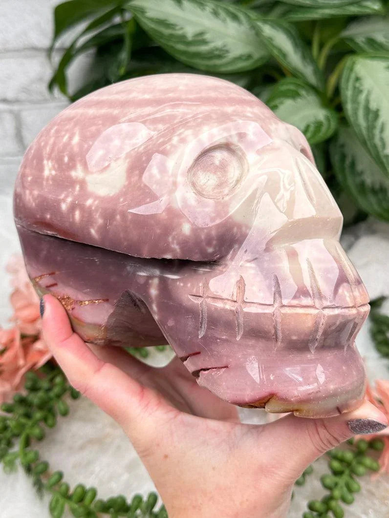 pink-purple-polychrome-jasper-skull
