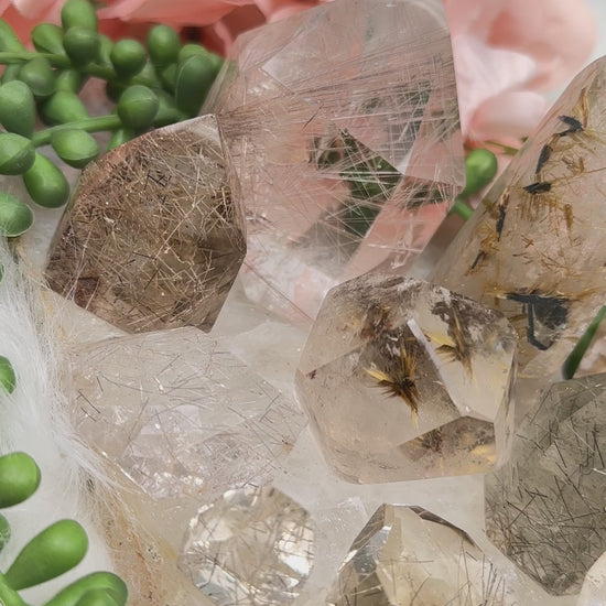 star-rutile-quartz-points