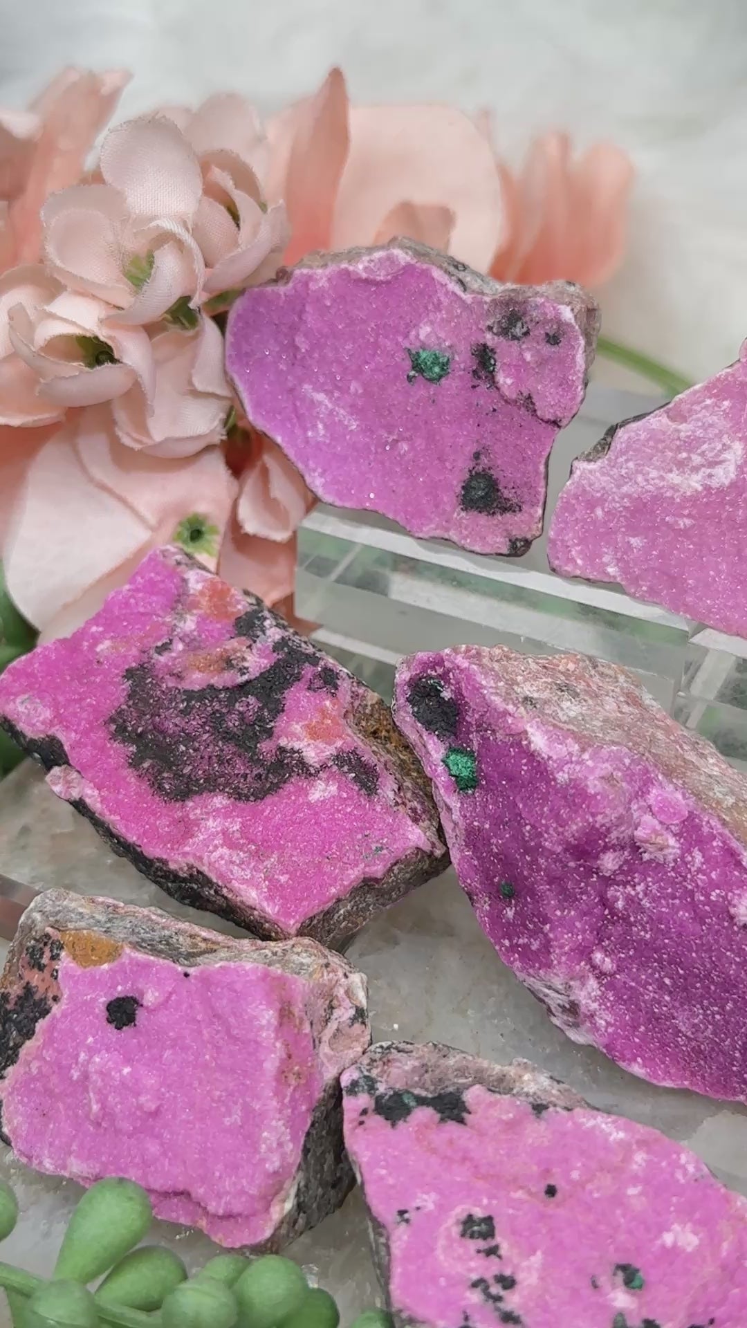 pink-cobalto-calcite-crystal-stones
