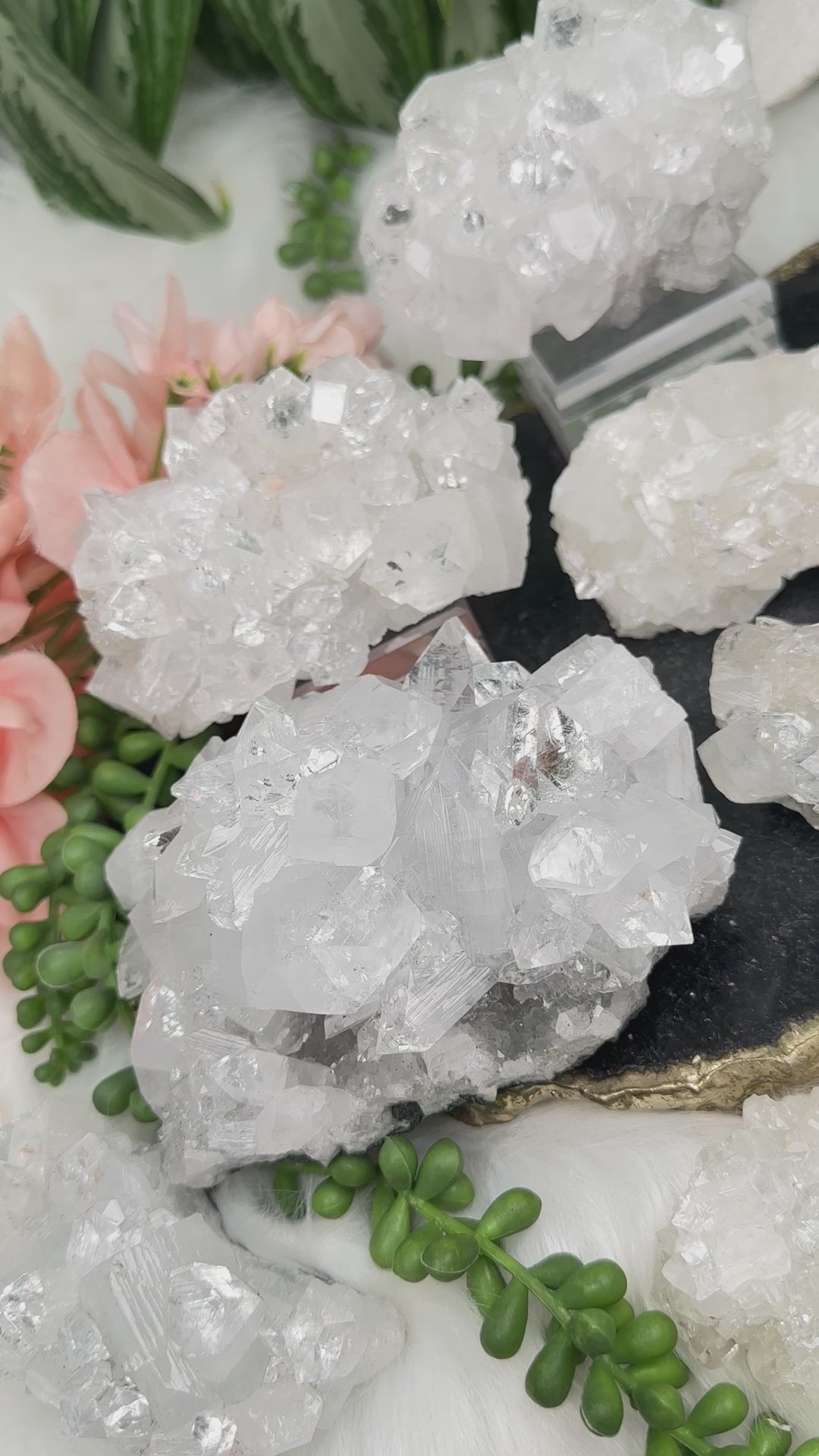 high-end-white-apophyllite