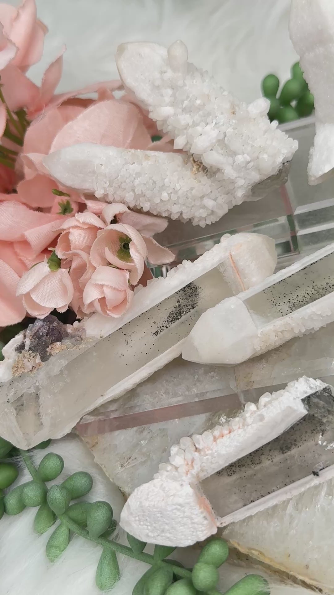 white-inner-mongolia-quartz-crystal-points