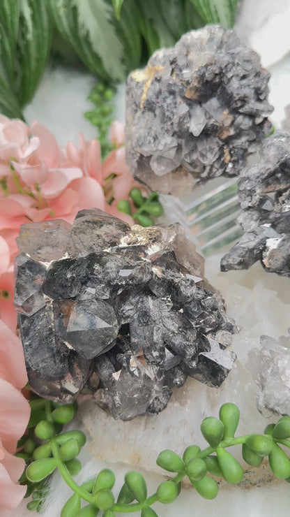 brazilian-gray-quartz-clusters