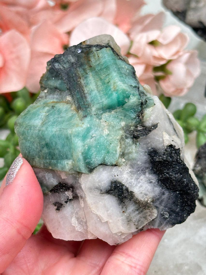 raw-green-emerald-in-matrix
