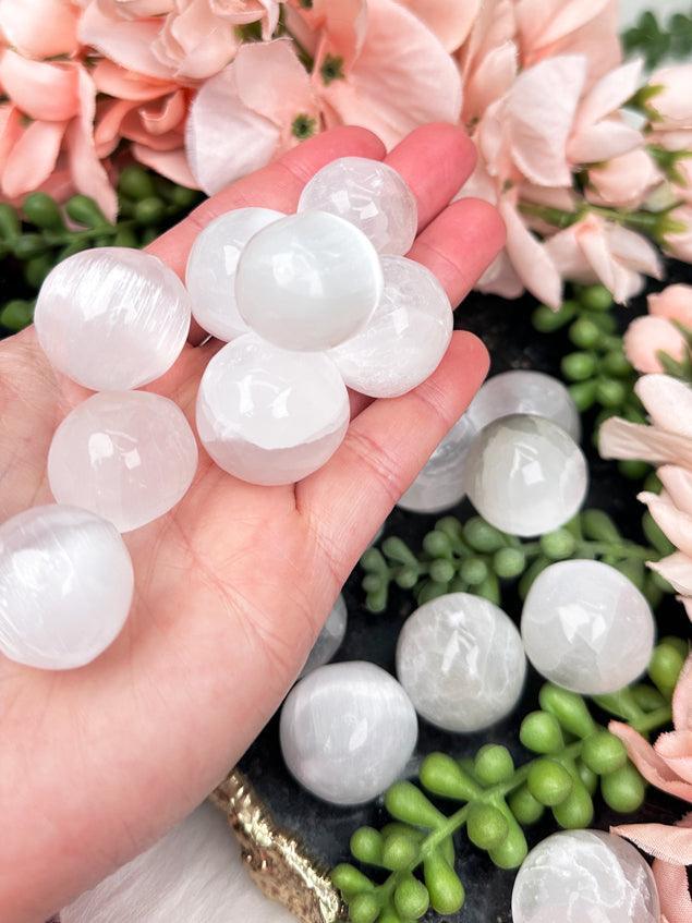 round-selenite-tumbles