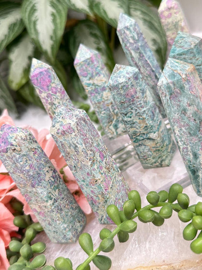 ruby-green-fuchsite-points